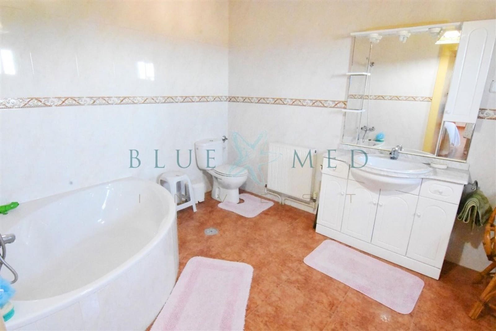 4 soveværelse Finca/Landehus til salg i Valladolises med swimmingpool garage - € 269.900 (Ref: 7484936)