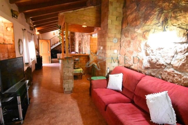 4 soverom Finca/Herregård til salgs i Valladolises, Murcia by med svømmebasseng garasje - € 269 900 (Ref: 7484936)