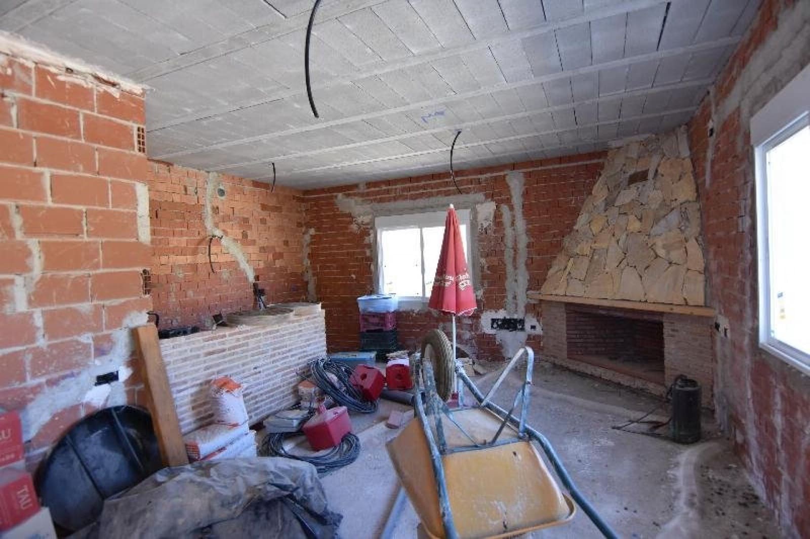 2 soveværelse Finca/Landehus til salg i La Paca - € 95.000 (Ref: 7493294)