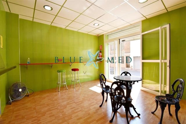 Commercieel te koop in Puerto de Mazarron, Mazarrón - € 252.000 (Ref: 7493317)