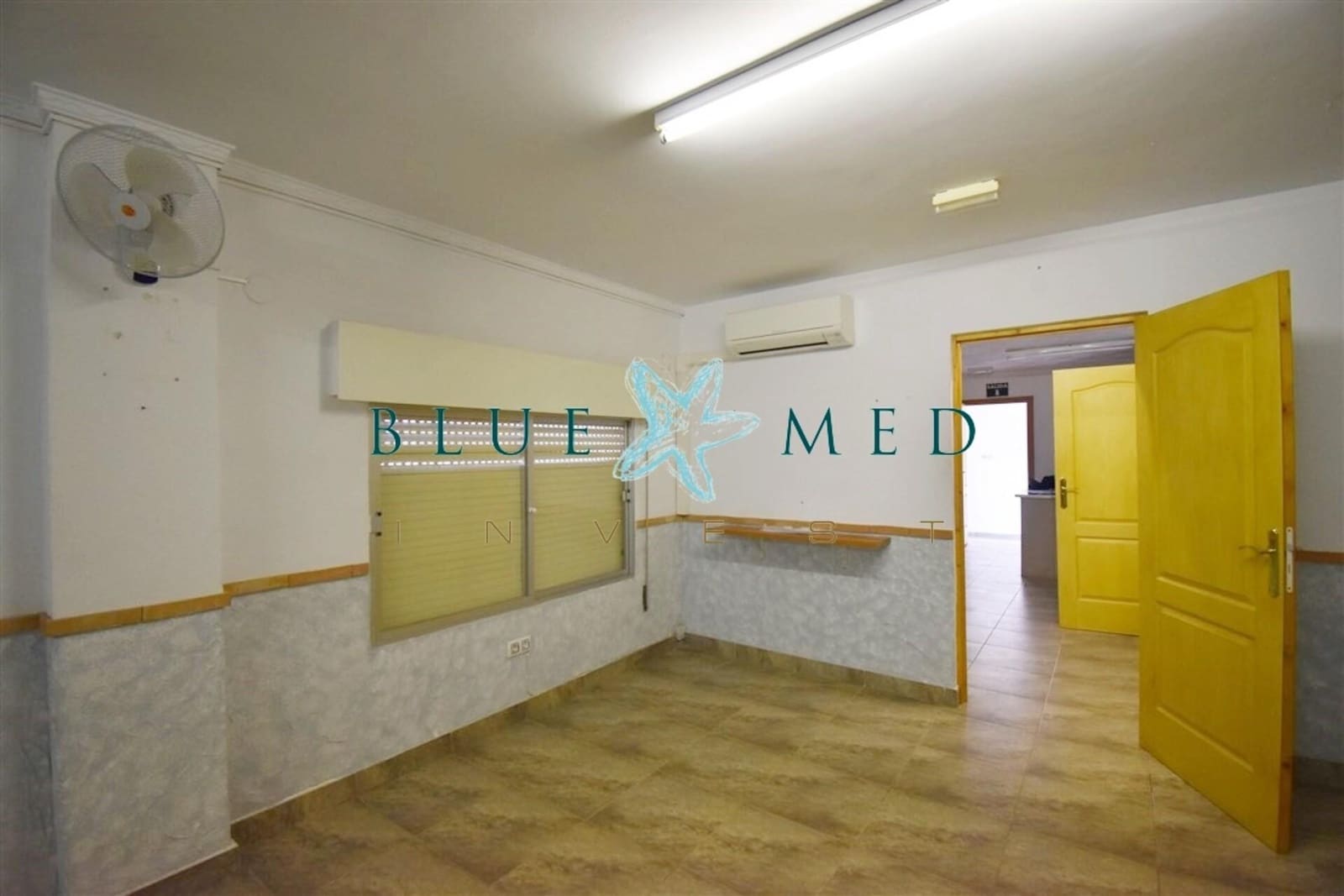 Commerciale in vendita in Puerto de Mazarron - 105.000 € (Rif: 7493318)