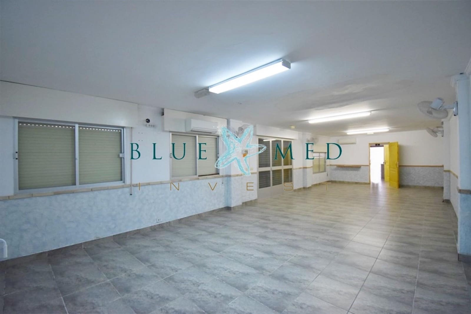 Commerciale in vendita in Puerto de Mazarron - 105.000 € (Rif: 7493318)