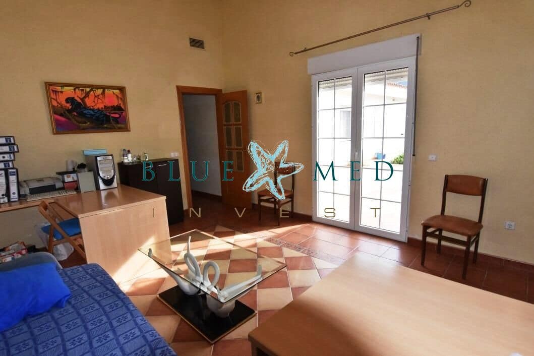 4 soveværelse Finca/Landehus til salg i Leiva med swimmingpool - € 599.995 (Ref: 7500713)