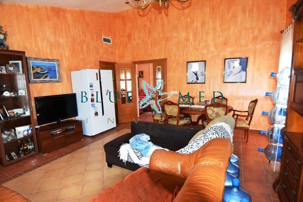 4 soveværelse Finca/Landehus til salg i Leiva med swimmingpool - € 599.995 (Ref: 7500713)