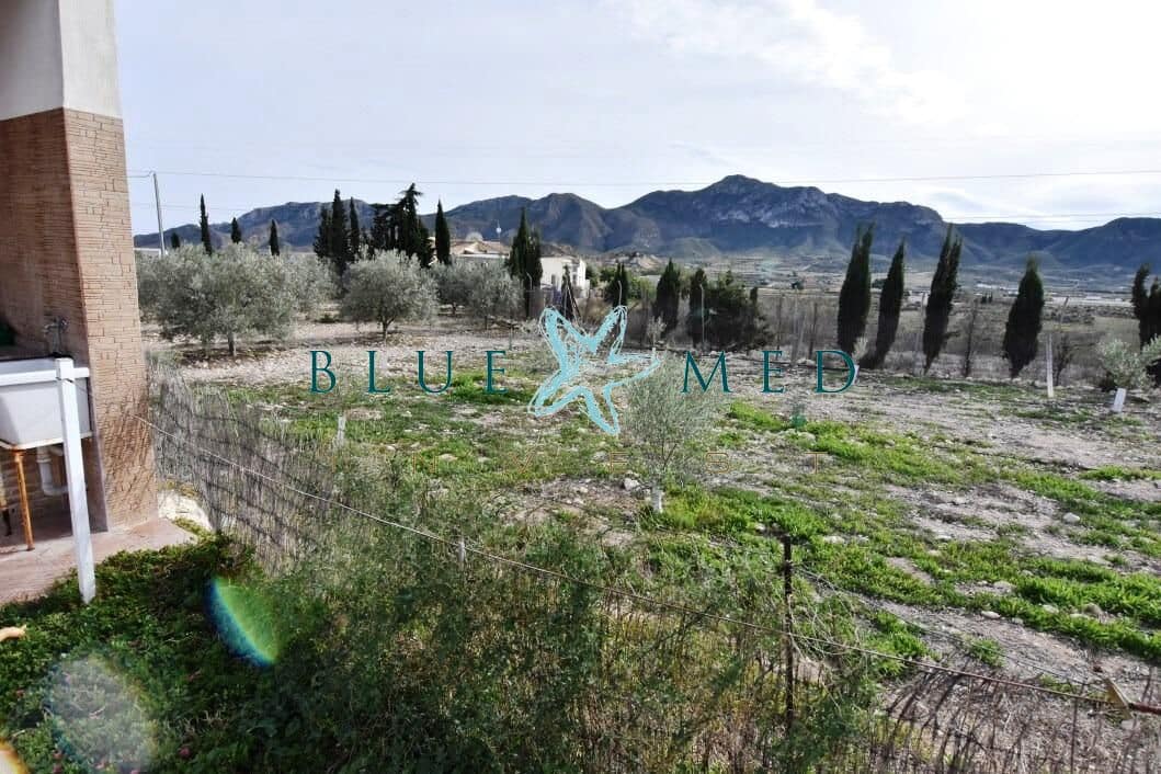 4 soveværelse Finca/Landehus til salg i Leiva med swimmingpool - € 599.995 (Ref: 7500713)