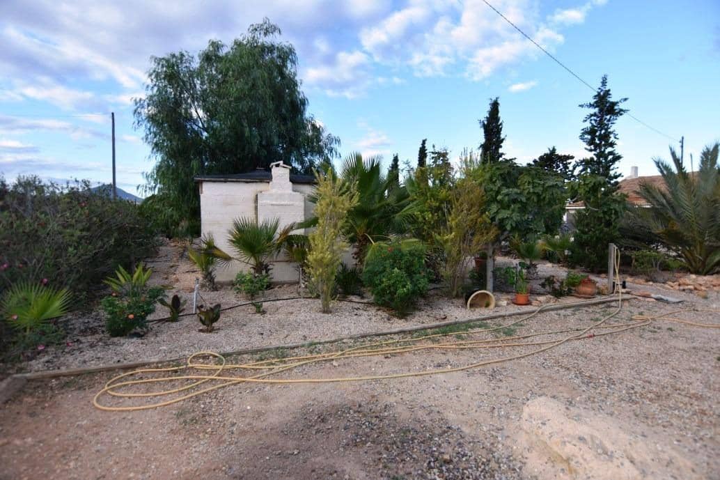 7 bedroom Finca/Country House for sale in Campillo de Abajo with pool garage - € 299,950 (Ref: 7518192)