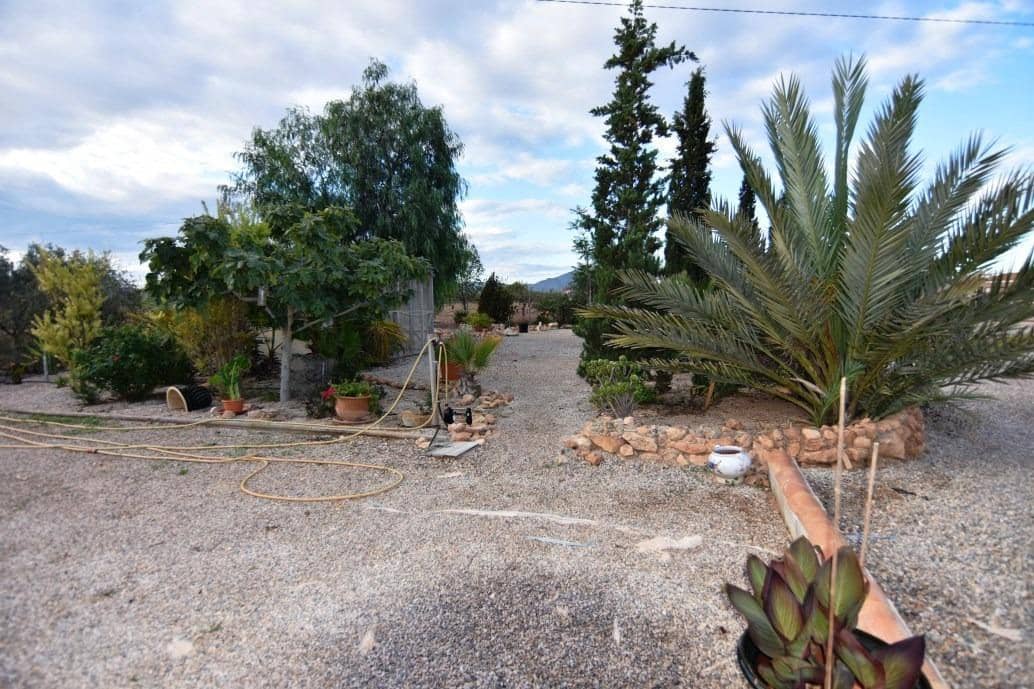 7 bedroom Finca/Country House for sale in Campillo de Abajo with pool garage - € 299,950 (Ref: 7518192)