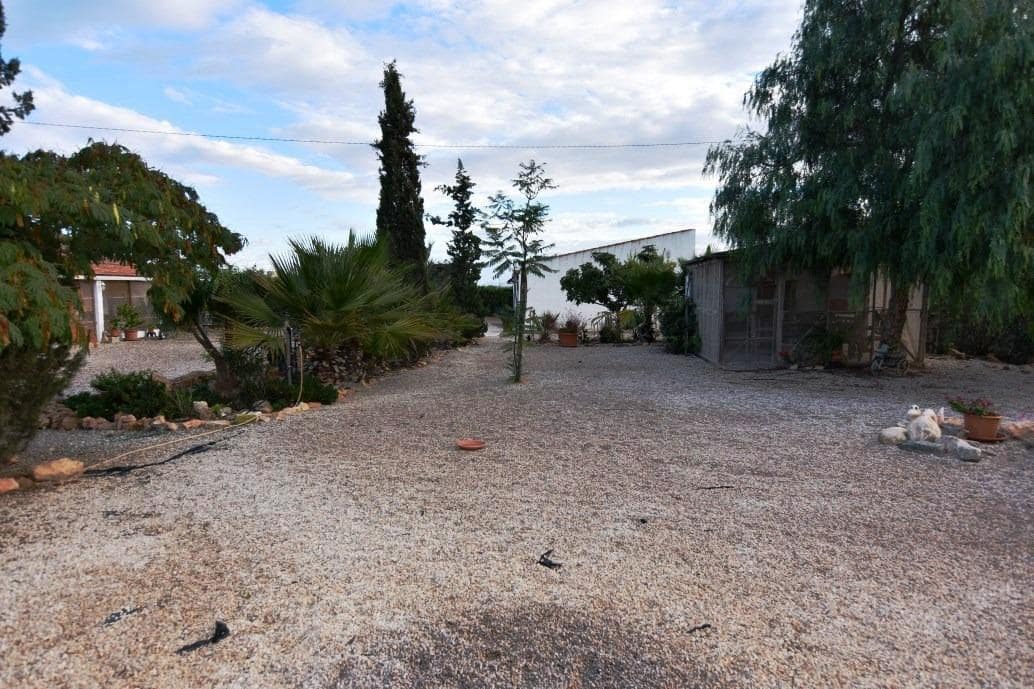 7 bedroom Finca/Country House for sale in Campillo de Abajo with pool garage - € 299,950 (Ref: 7518192)