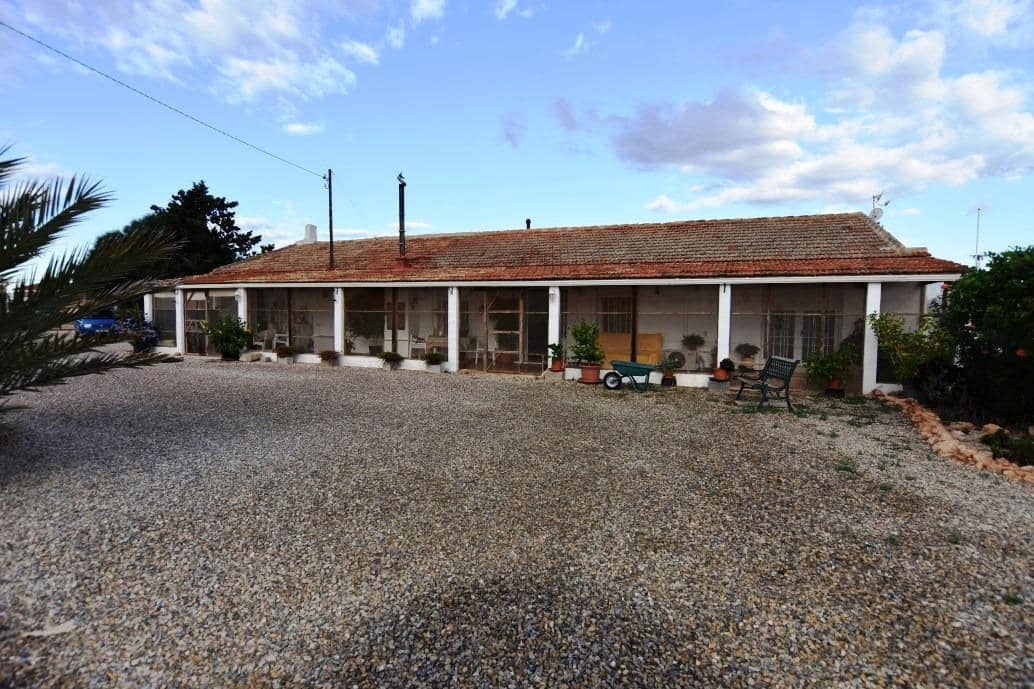7 bedroom Finca/Country House for sale in Campillo de Abajo with pool garage - € 299,950 (Ref: 7518192)
