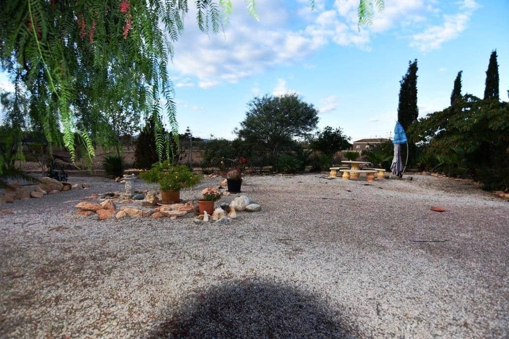 7 bedroom Finca/Country House for sale in Campillo de Abajo with pool garage - € 299,950 (Ref: 7518192)