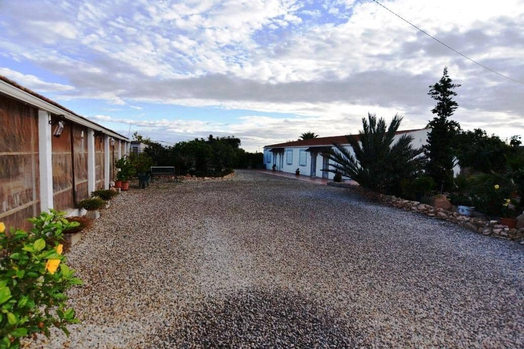 7 bedroom Finca/Country House for sale in Campillo de Abajo with pool garage - € 299,950 (Ref: 7518192)