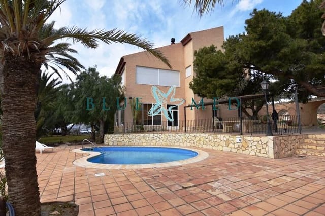 6 Zimmer Villa zu verkaufen in Mazarrón ciudad, Mazarrón mit Pool Garage - 899.995 € (Ref: 7547019)