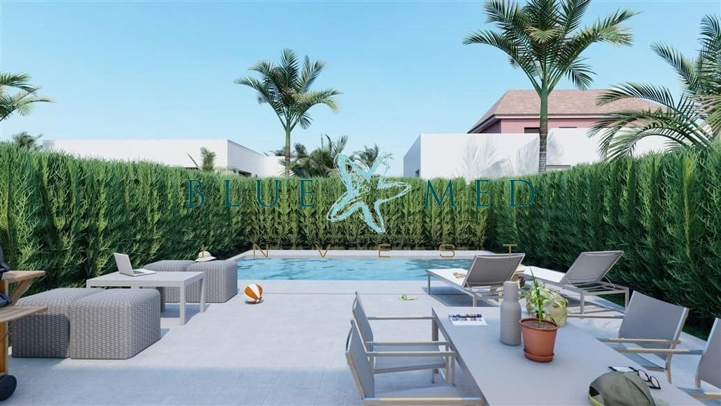 3 soveværelse Villa til salg i Los Urrutias med swimmingpool - € 384.000 (Ref: 7562097)