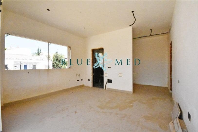 3 soverom Villa til salgs i Isla Plana med svømmebasseng garasje - € 195 000 (Ref: 7601382)