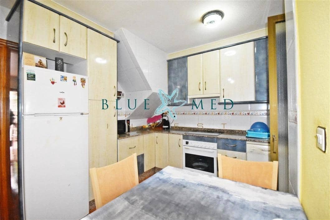 3 bedroom Apartment for sale in Puerto de Mazarron - € 109,900 (Ref: 7621397)