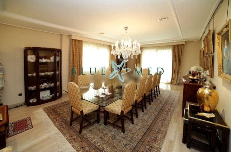 7 soveværelse Villa til salg i Altorreal med swimmingpool garage - € 4.500.000 (Ref: 7687187)