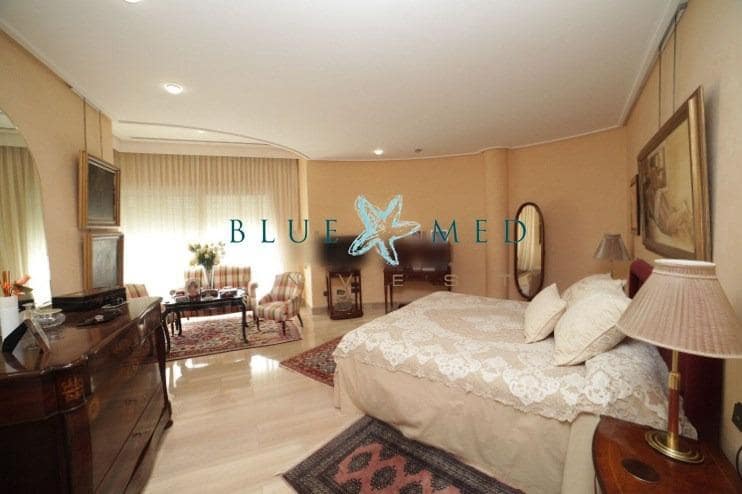 7 soveværelse Villa til salg i Altorreal med swimmingpool garage - € 4.500.000 (Ref: 7687187)