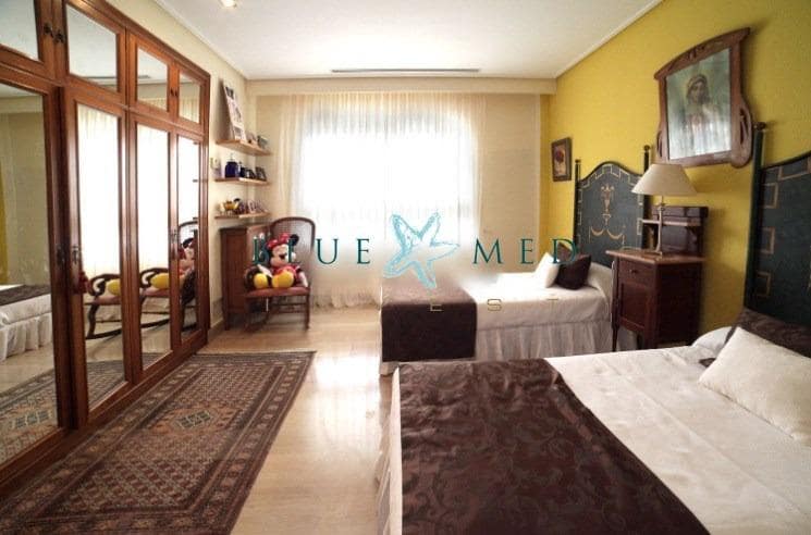 7 soveværelse Villa til salg i Altorreal med swimmingpool garage - € 4.500.000 (Ref: 7687187)