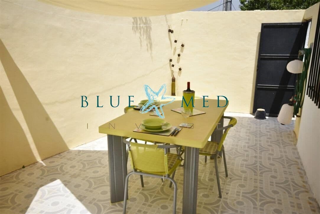 3 soveværelse Byhus til salg i Perin med garage - € 109.950 (Ref: 7687217)