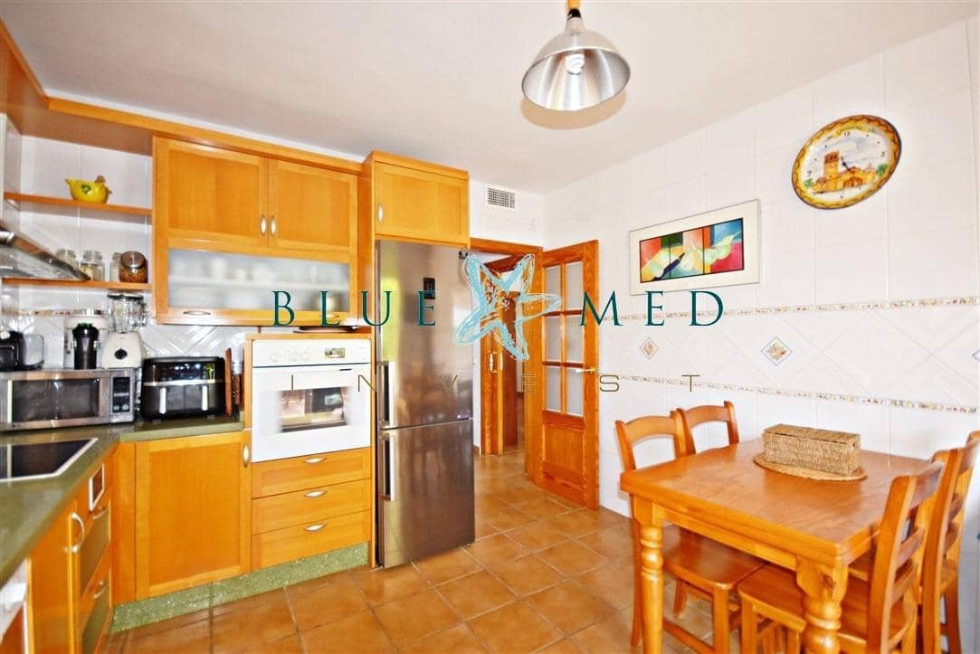 5 soveværelse Villa til salg i Puerto de Mazarron med swimmingpool garage - € 840.000 (Ref: 7695657)