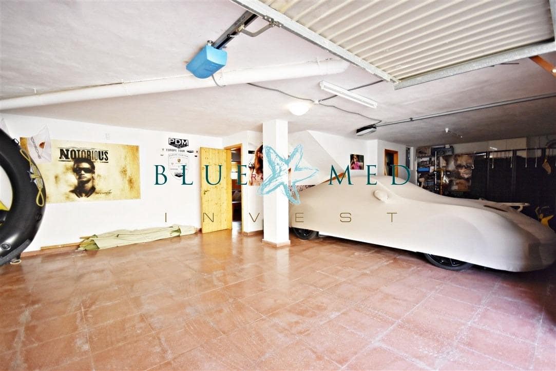 5 soveværelse Villa til salg i Puerto de Mazarron med swimmingpool garage - € 840.000 (Ref: 7695657)