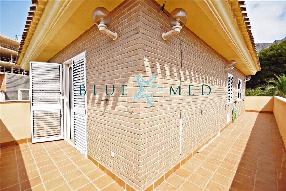 5 soveværelse Villa til salg i Puerto de Mazarron med swimmingpool garage - € 840.000 (Ref: 7695657)