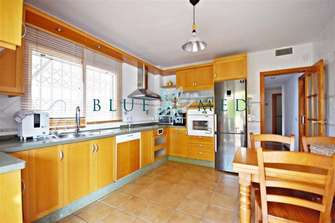 5 soveværelse Villa til salg i Puerto de Mazarron med swimmingpool garage - € 840.000 (Ref: 7695657)