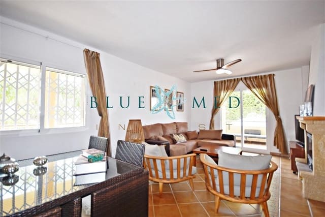 Chalet de 5 habitaciones en Puerto de Mazarron, Mazarrón en venta con piscina garaje - 840.000 € (Ref: 7695657)