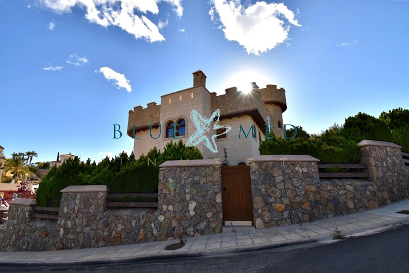 5 slaapkamer Villa te koop in Isla Plana met garage - € 1.300.000 (Ref: 7696376)