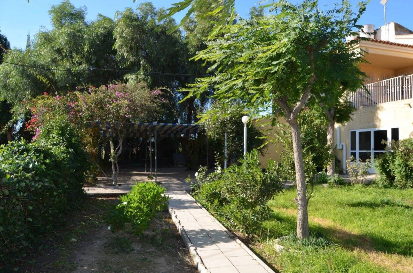 4 slaapkamer Finca/Landhuis te koop in Murcia stad met garage - € 429.000 (Ref: 7696383)
