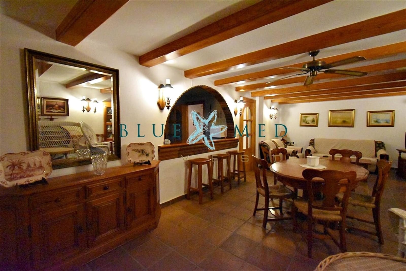 11 bedroom Villa for sale in Puerto de Mazarron with garage - € 1,200,000 (Ref: 7696397)