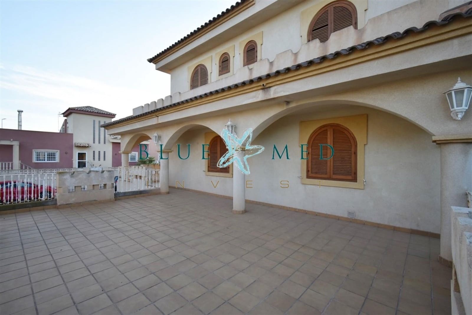 11 bedroom Villa for sale in Puerto de Mazarron with garage - € 1,200,000 (Ref: 7696397)