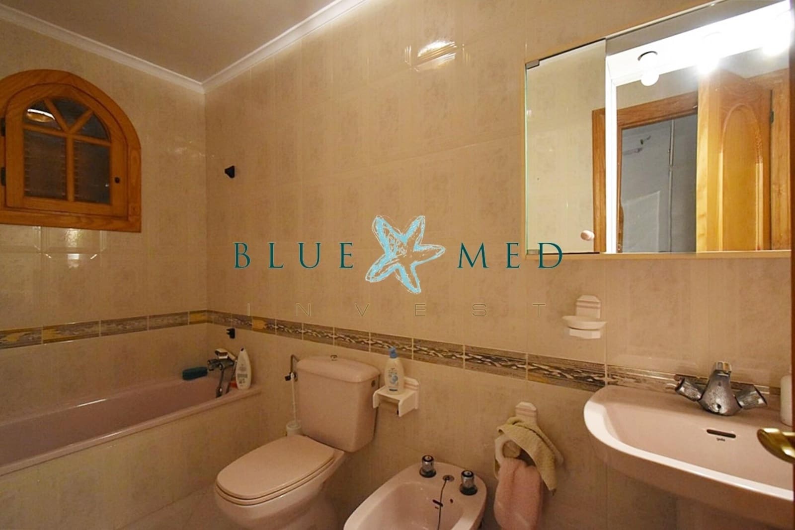 11 bedroom Villa for sale in Puerto de Mazarron with garage - € 1,200,000 (Ref: 7696397)