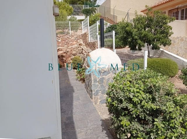 5 makuuhuone Huvila myytävänä paikassa Isla Plana, Cartagena mukana uima-altaan 
autotalli - 590 000 € (Ref: 7696413)