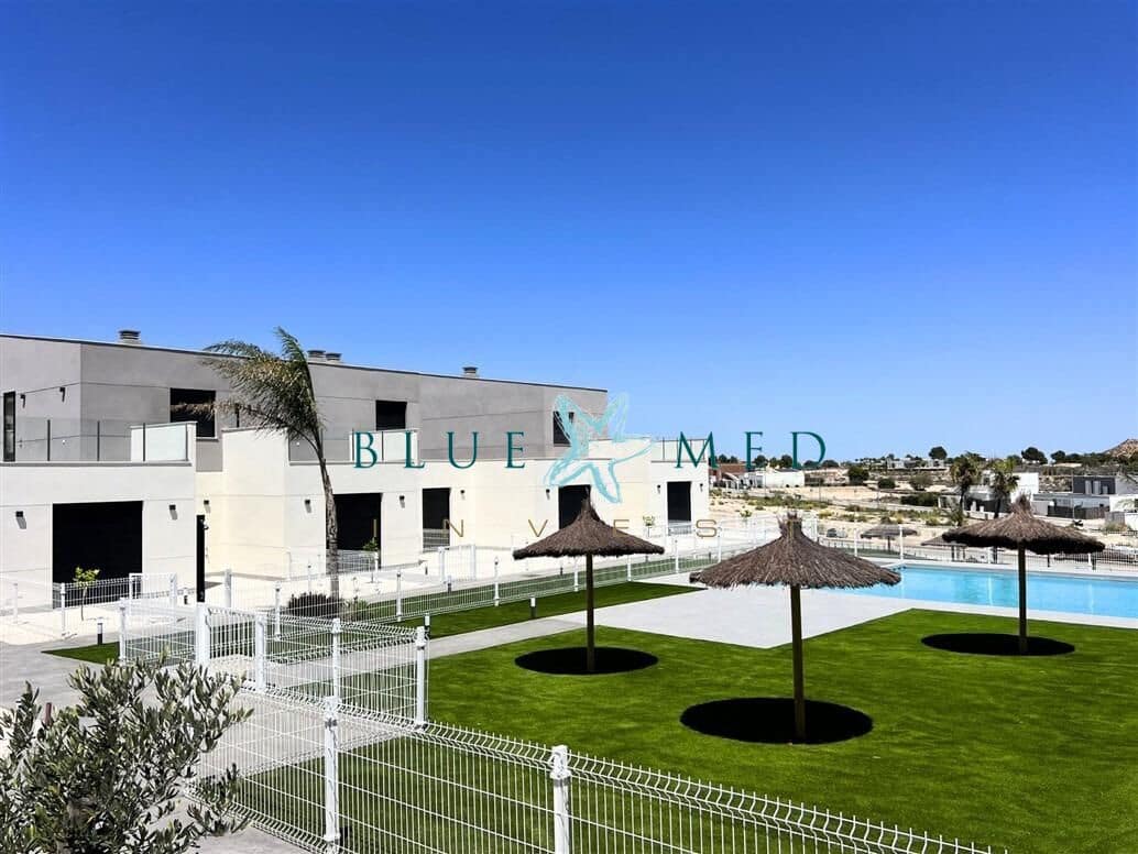 3 soveværelse Villa til salg i Banos y Mendigo med swimmingpool garage - € 320.500 (Ref: 7729450)