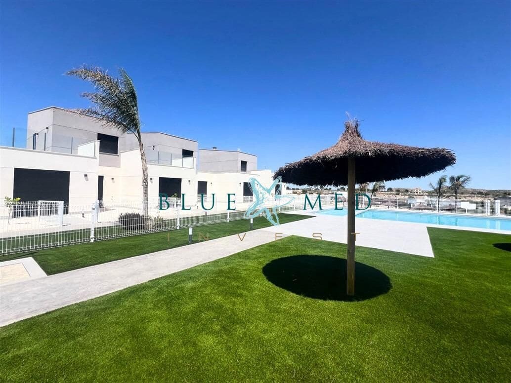 3 soveværelse Villa til salg i Banos y Mendigo med swimmingpool garage - € 320.500 (Ref: 7729450)