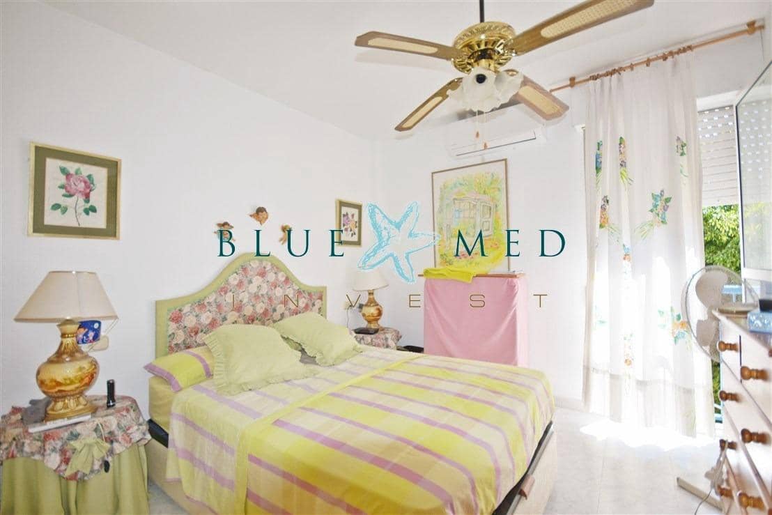 3 quarto Apartamento para venda em Puerto de Mazarron com piscina - 157 000 € (Ref: 7765269)