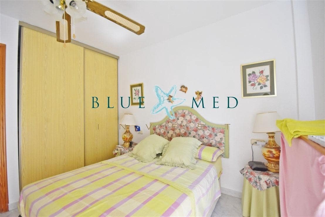 3 quarto Apartamento para venda em Puerto de Mazarron com piscina - 157 000 € (Ref: 7765269)