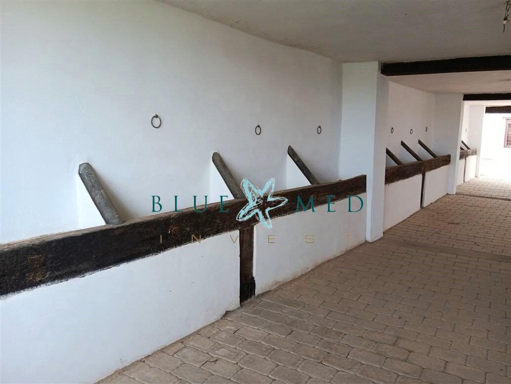 7 soverom Finca/Herregård til salgs i Calarreona med garasje - € 849 850 (Ref: 7777970)