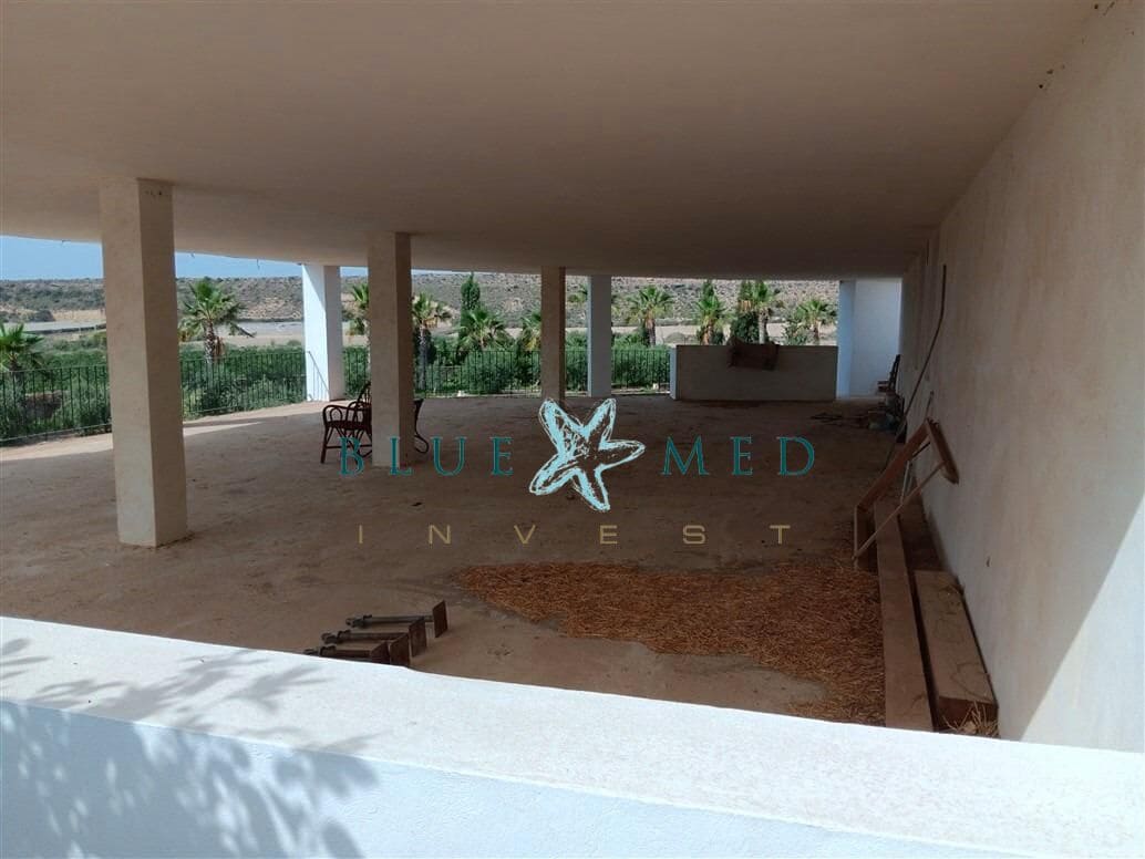 7 soverom Finca/Herregård til salgs i Calarreona med garasje - € 849 850 (Ref: 7777970)