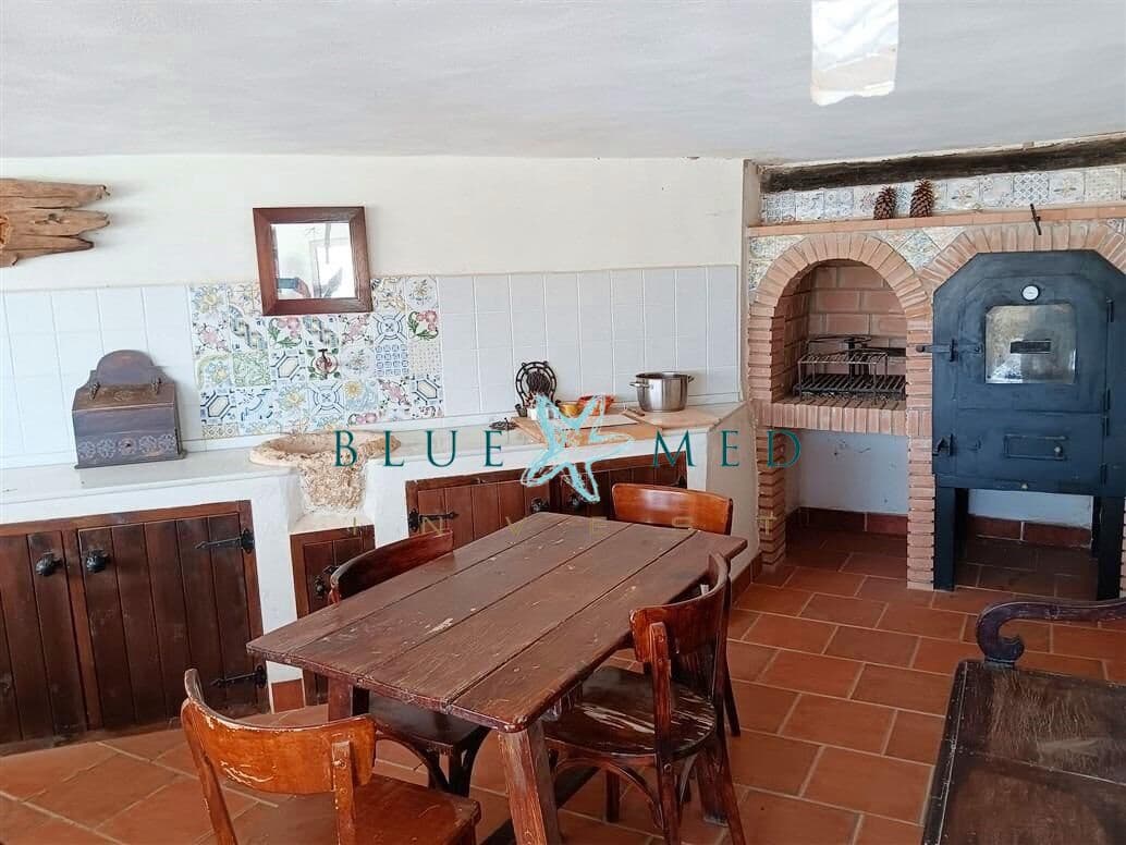 7 soverom Finca/Herregård til salgs i Calarreona med garasje - € 849 850 (Ref: 7777970)