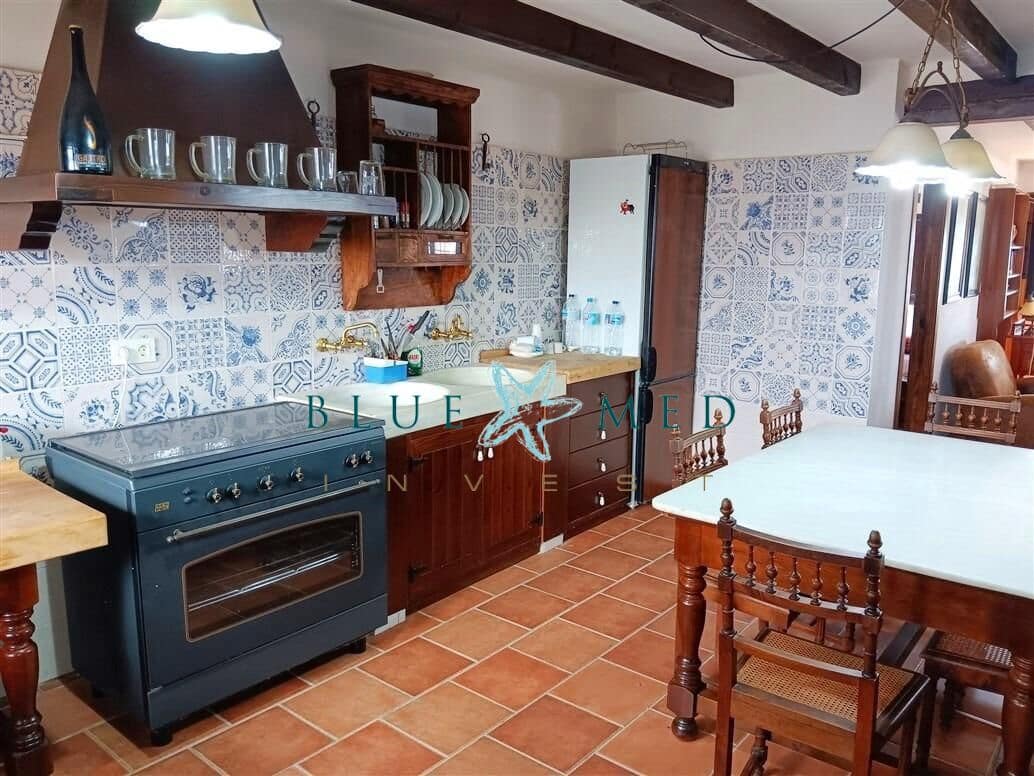 7 soverom Finca/Herregård til salgs i Calarreona med garasje - € 849 850 (Ref: 7777970)