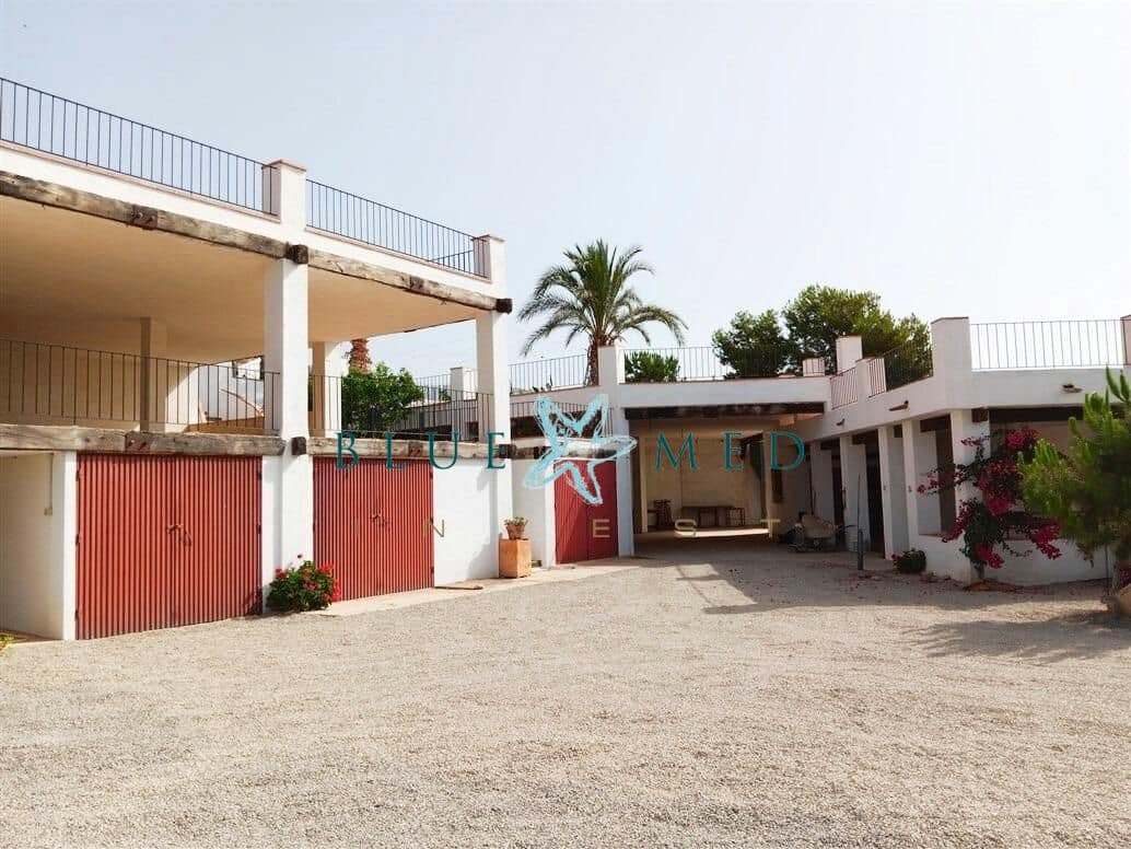 7 soverom Finca/Herregård til salgs i Calarreona med garasje - € 849 850 (Ref: 7777970)