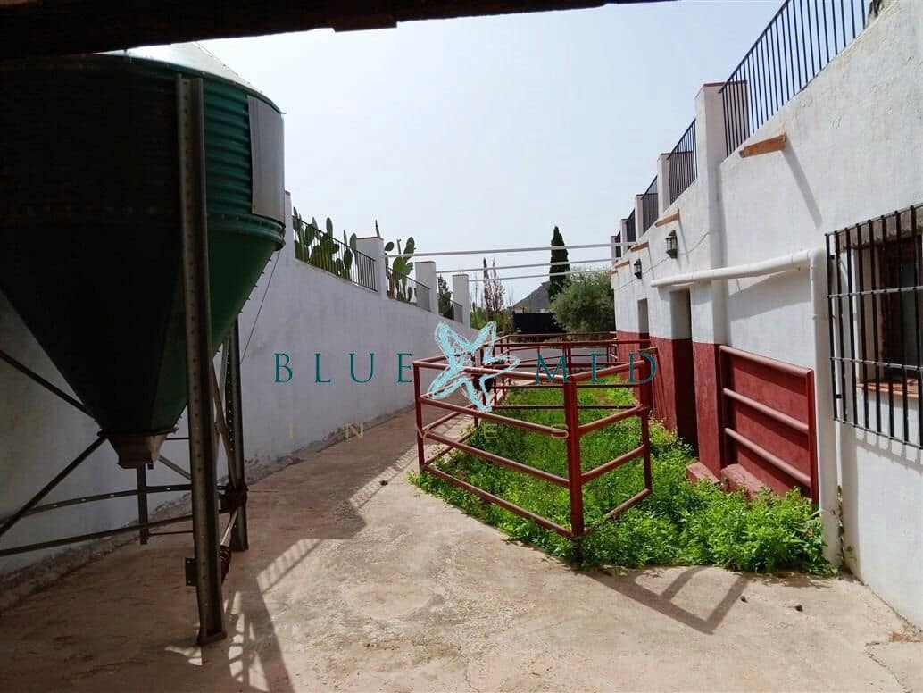 7 soverom Finca/Herregård til salgs i Calarreona med garasje - € 849 850 (Ref: 7777970)