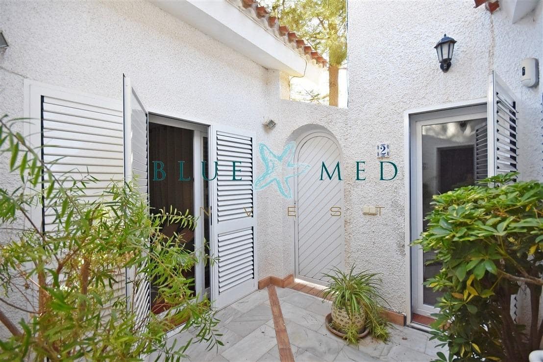 8 soveværelse Villa til salg i Puerto de Mazarron med swimmingpool garage - € 600.000 (Ref: 7801092)