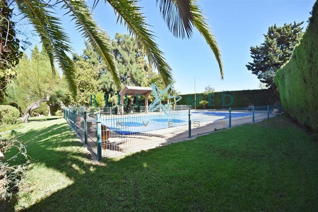 8 soveværelse Villa til salg i Puerto de Mazarron med swimmingpool garage - € 600.000 (Ref: 7801092)