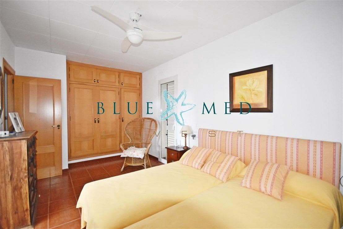 8 soveværelse Villa til salg i Puerto de Mazarron med swimmingpool garage - € 600.000 (Ref: 7801092)