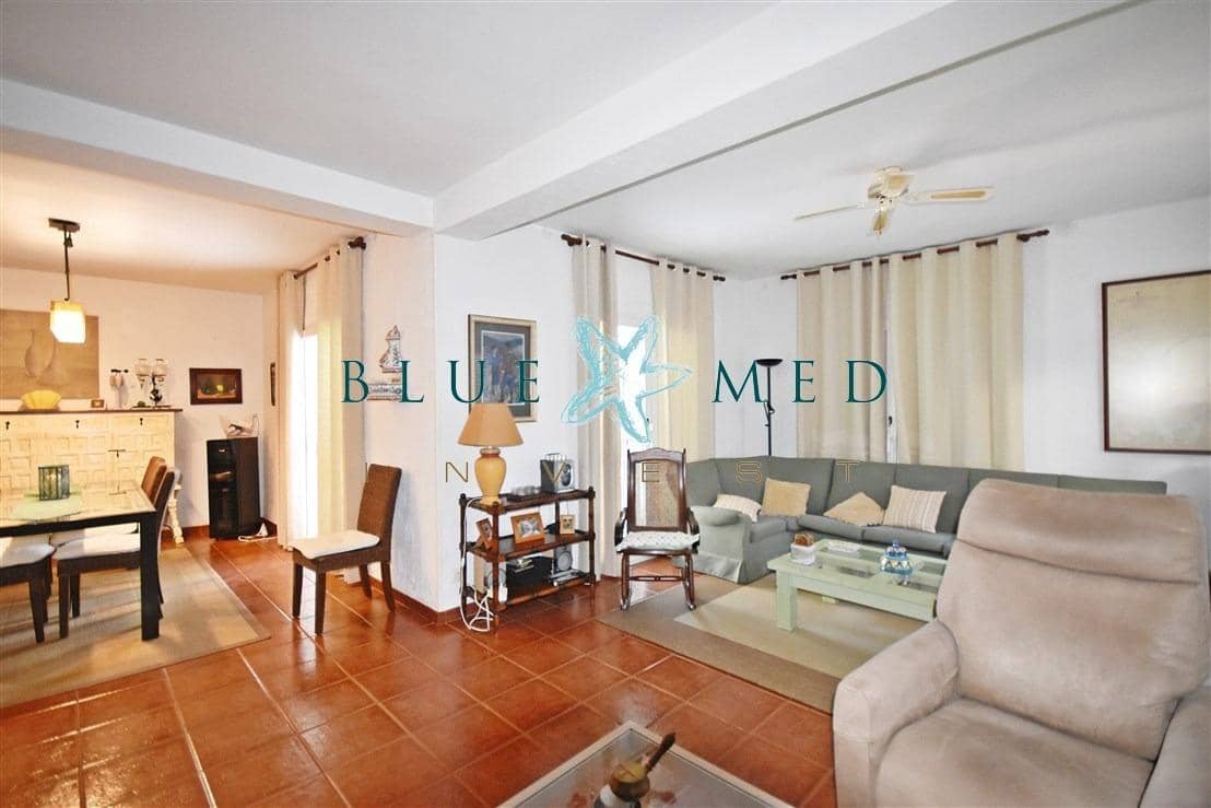 8 soveværelse Villa til salg i Puerto de Mazarron med swimmingpool garage - € 600.000 (Ref: 7801092)