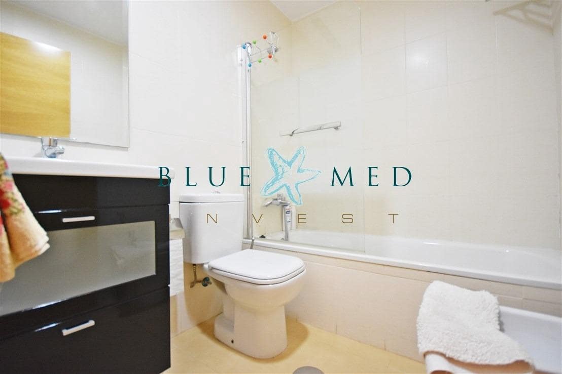 3 bedroom Flat for sale in Condado de Alhama with pool - € 125,000 (Ref: 7810579)