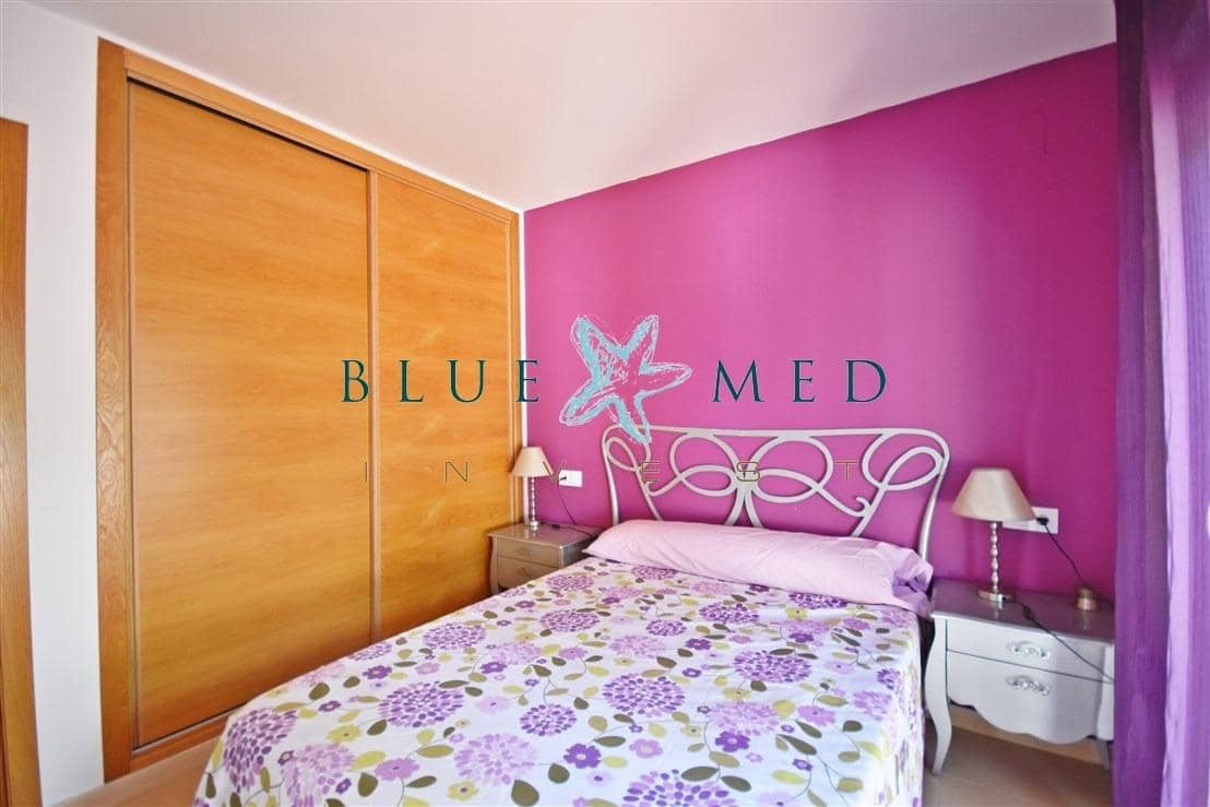 3 bedroom Flat for sale in Condado de Alhama with pool - € 125,000 (Ref: 7810579)